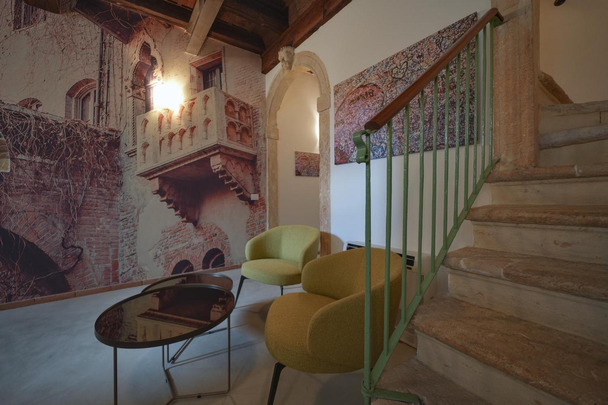 Palazzo Di Giulietta - Juliet'S Palace Verona Exterior photo